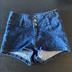 💙 Forever 21 Denim Shorts 💙